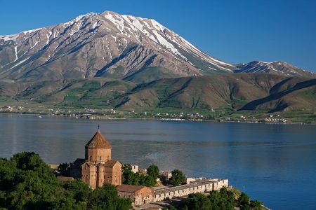 The Best Time to Travel to Turkey: A Seasonal Guide