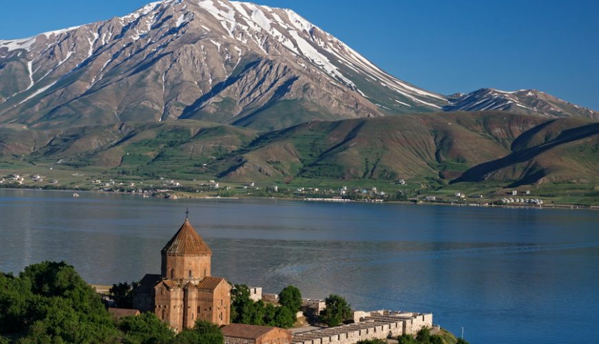 The Best Time to Travel to Turkey: A Seasonal Guide